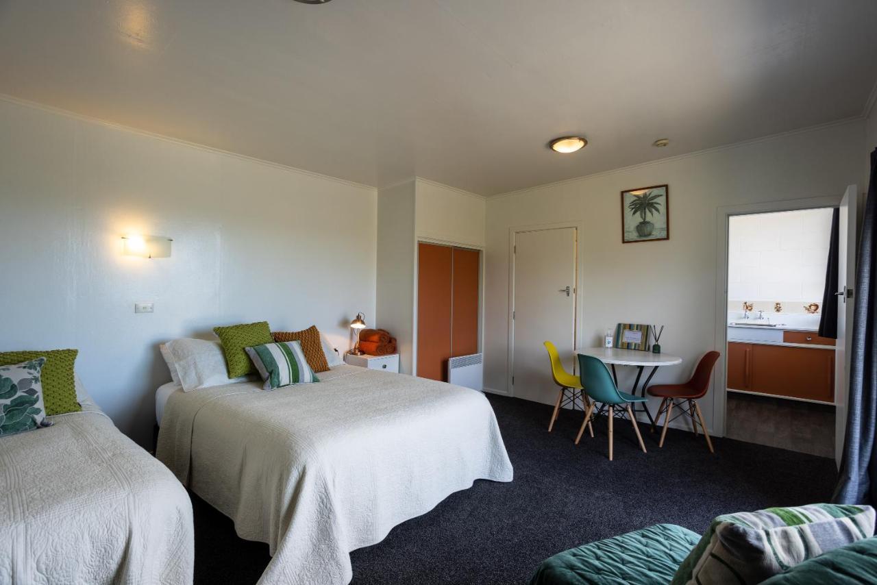 Glenalmond Country Motels Harihari Extérieur photo