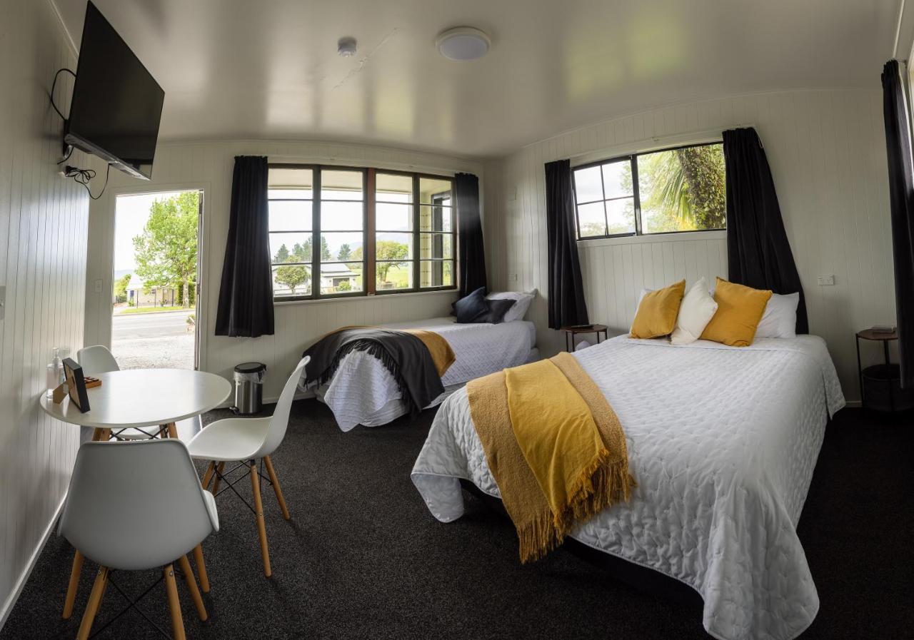 Glenalmond Country Motels Harihari Extérieur photo